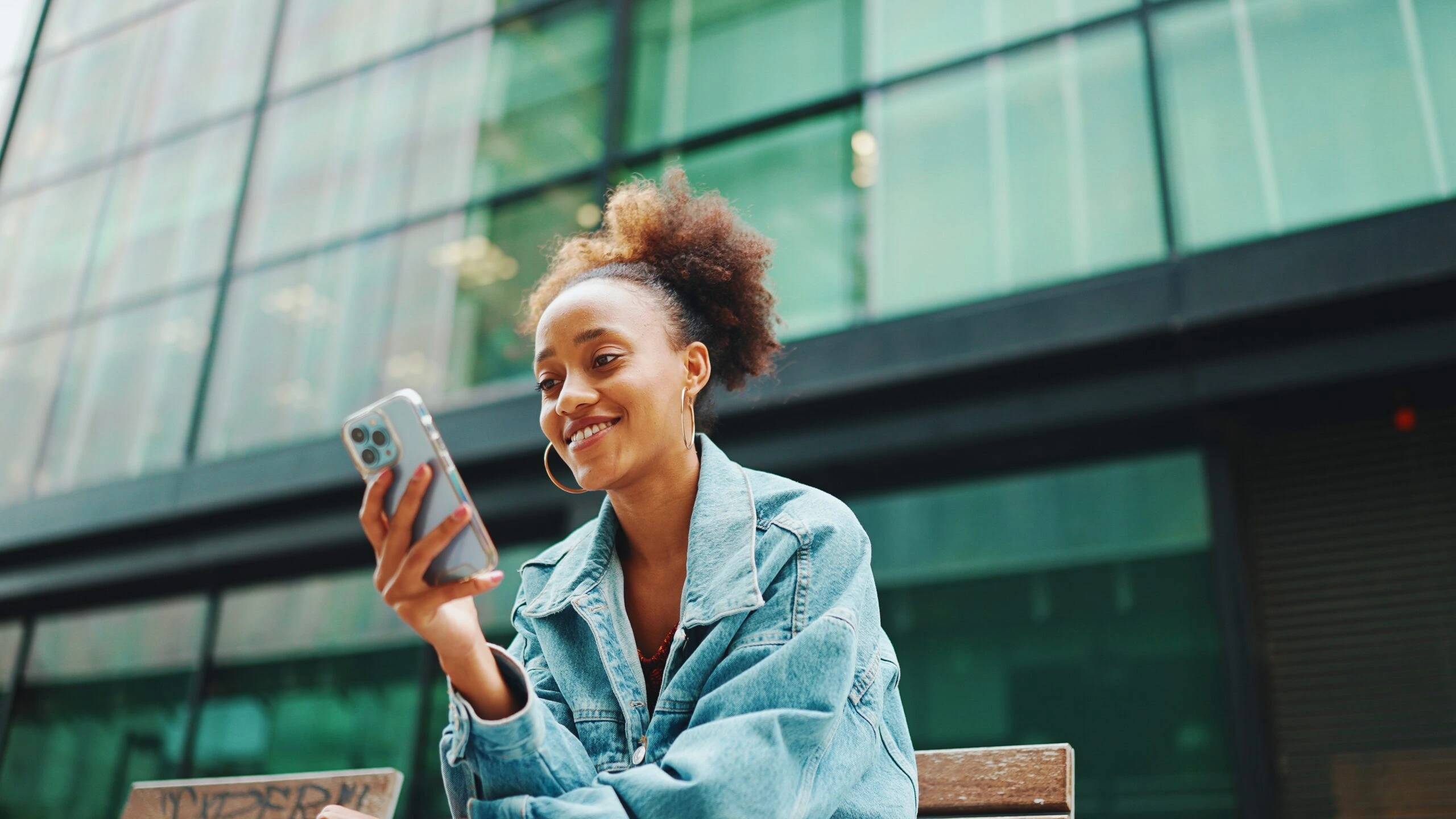 Consumer reviewing Lifeline wireless assistance and device offer details on a smartphone